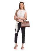 SS26 IR 181T bruine leren draagtas - 22,5x31x9 cm