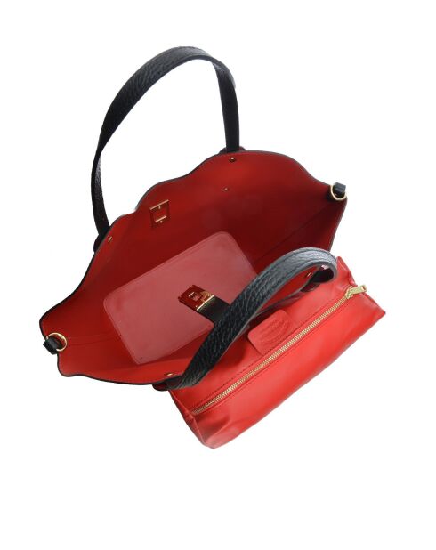 SS26 IR TSBV 31 zwarte leren schoudertas - 24x29x13 cm