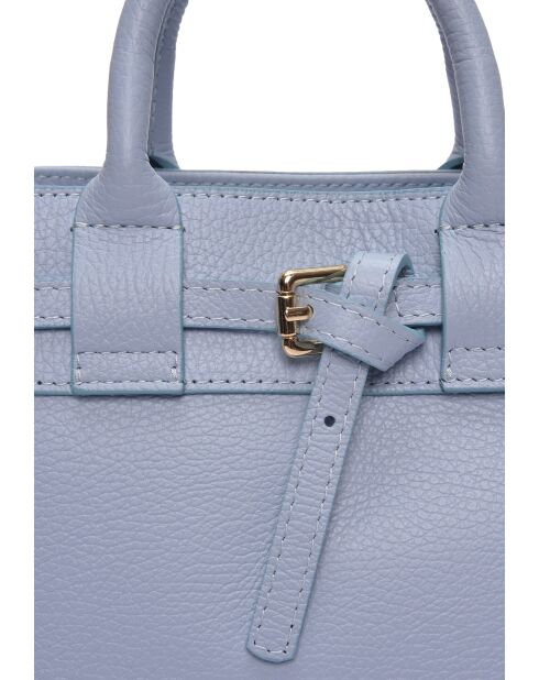 SS26 IR 178T Tragetasche aus himmelblauem Leder — 21,5 x 26,5 x 9,5 cm