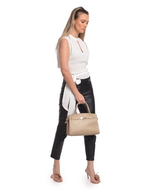 SS26 IR 181T Tragetasche aus taupefarbenem Leder, 22,5 x 31 x 9 cm