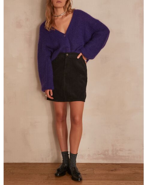 Violette Chelton-Strickjacke