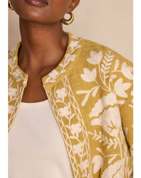 Nathalie B Geborduurde okerkleurige jas