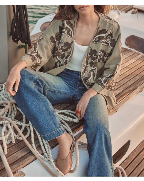 Geborduurd jasje met bladeren Nouria B