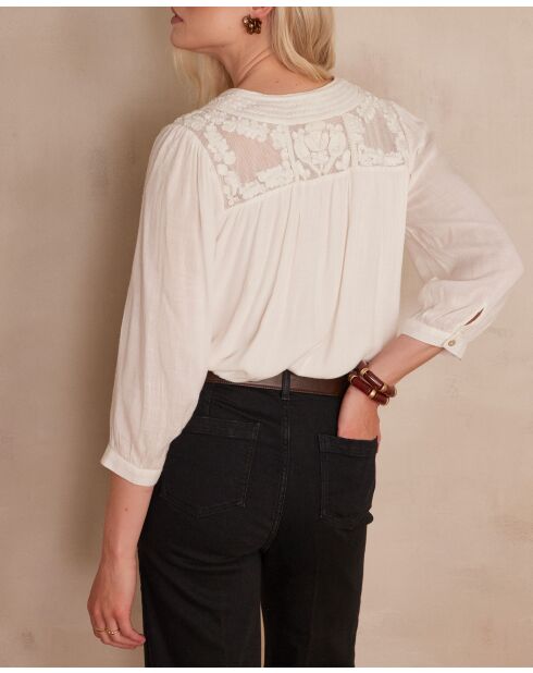 Taylor Bl ecrufarbene Stickbluse