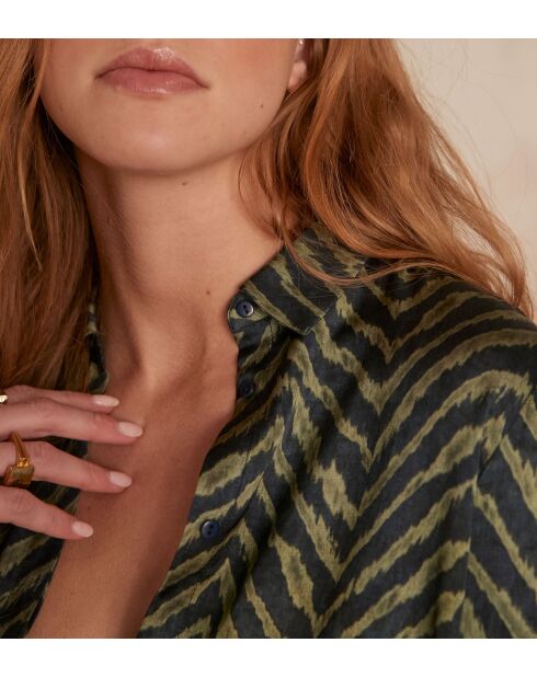 Carla Chimp Bluse mit Herzblättern