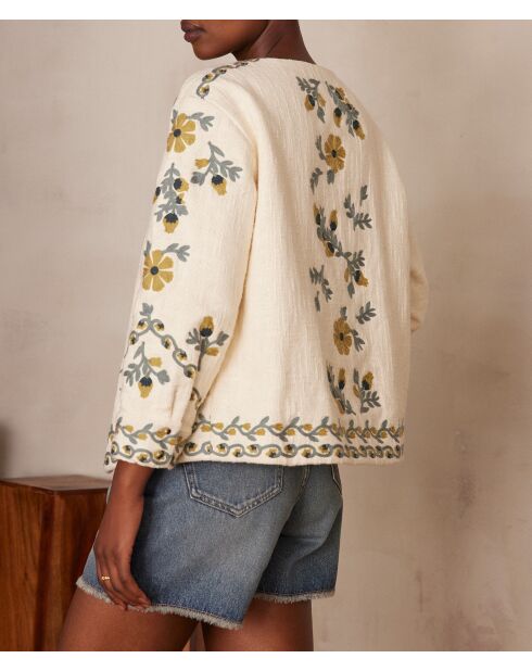 Ecru jack met geborduurde Cassi B