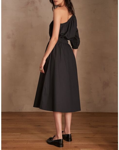 Brauner schwarzer J-Rock