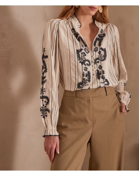 Perrine Bl cremefarbene Stickbluse