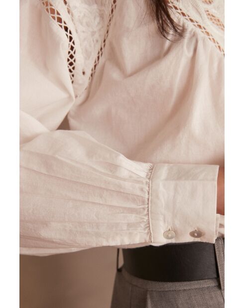 Blusa Placid Bl ecru con ricamo
