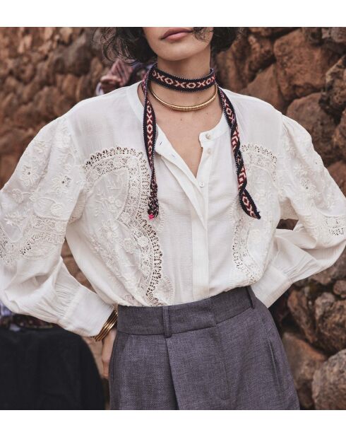 Bali Bl ecrufarbene Stickbluse