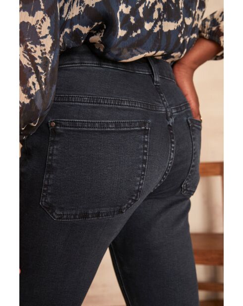 Patience Bis donkergekleurde spijkerbroek