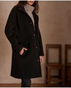 Alpha M schwarzer Mantel