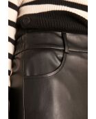 Violette Bis Fc schwarze Hose