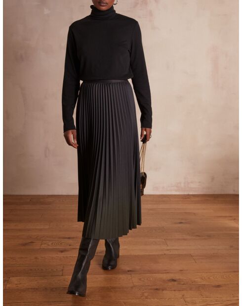 Khakifarbener Faltenrock Telara J