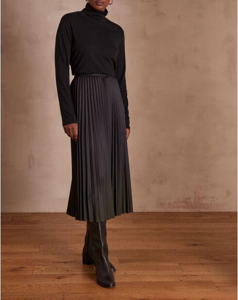 Khakifarbener Faltenrock Telara J