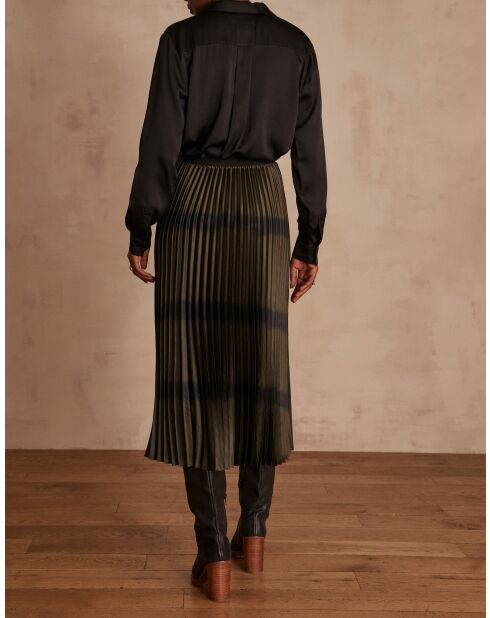 Barbara J Faltenrock mit Blättern