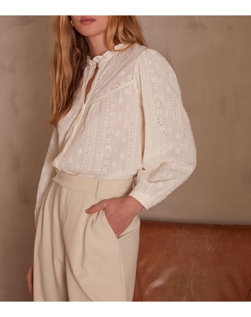 Pernelle Bl Embroidery crèmekleurige blouse