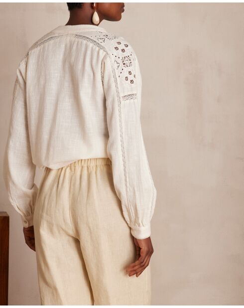 Pauline Bl Embroidery ecru blouse