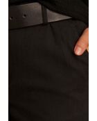 Sabil P Schwarze, überfärbte Hose