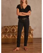 Sabil P Schwarze, überfärbte Hose