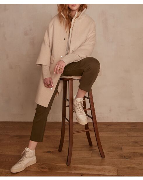 Gedroogde broek met bladeren van Patience