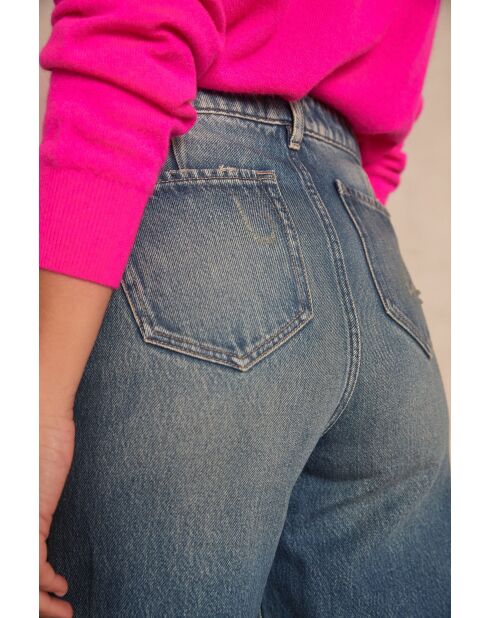 Lichtgewassen sandybroek met wijde pijpen