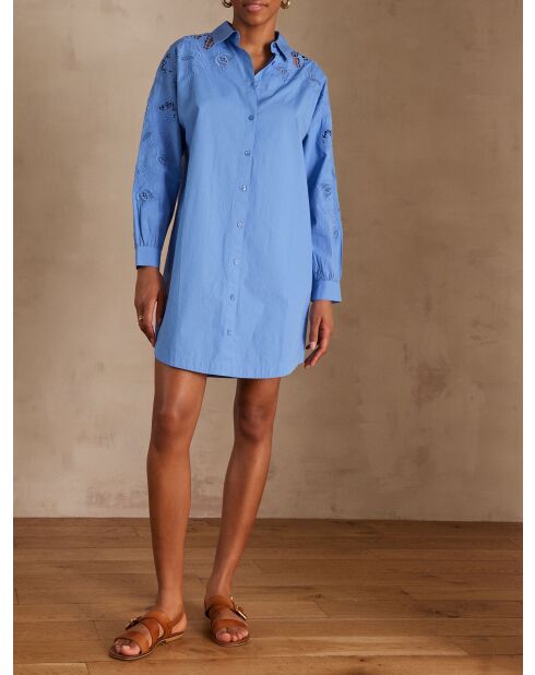 Merry R Lavender Besticktes Kleid