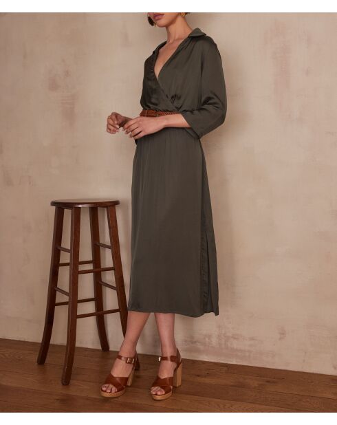 Lorina R khakifarbenes Kleid