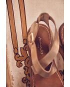 Goldene Sandalen Jelina