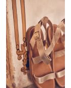 Goldene Sandalen Jelina