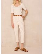 Sabil P-Hose mit cremefarbener Oberfläche