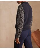 Maglione rosa scarlatto