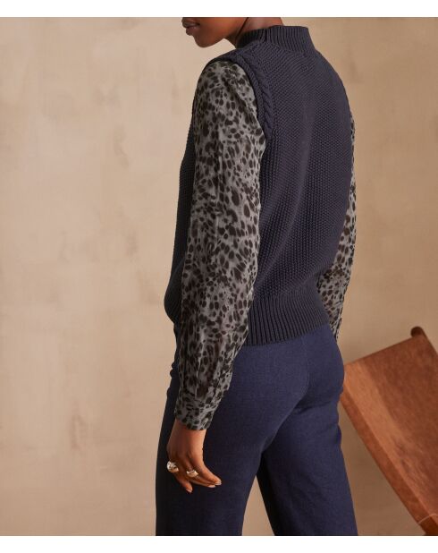 Maglione rosa scarlatto