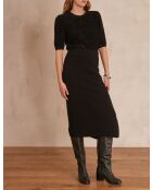 Emilie J zwart gebreid