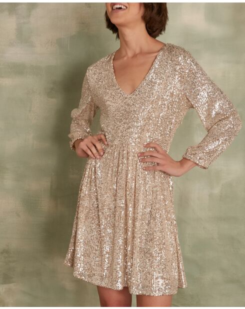 Clara R crèmekleurige jurk met lovertjes