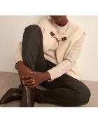 Dunkelbraune Hose mit Nario-Beschichtung