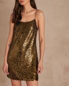 Agda R goldenes Kleid