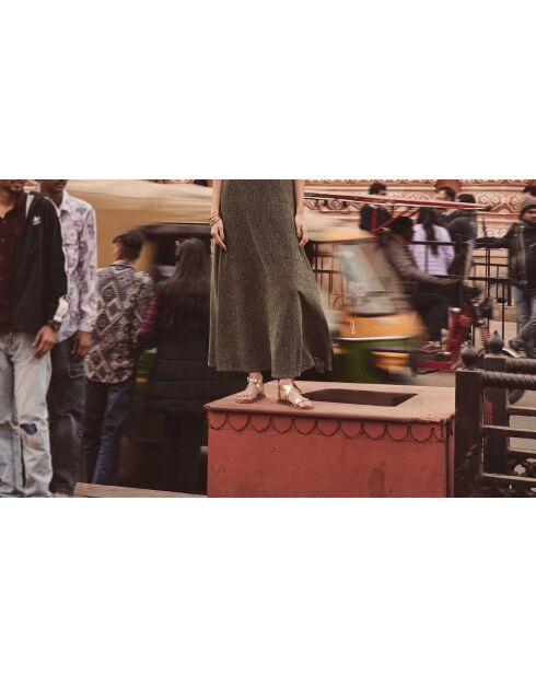 Leichtes Entenkleid Amel R