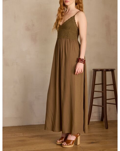 Makeline R khakifarbenes Häkelkleid