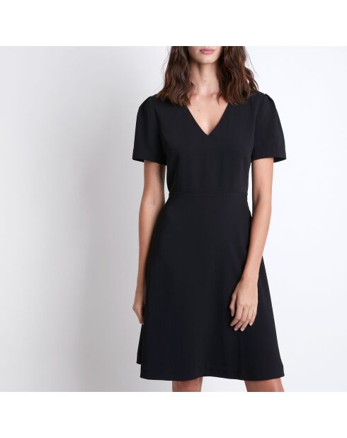 Rita R dansende zwarte jurk