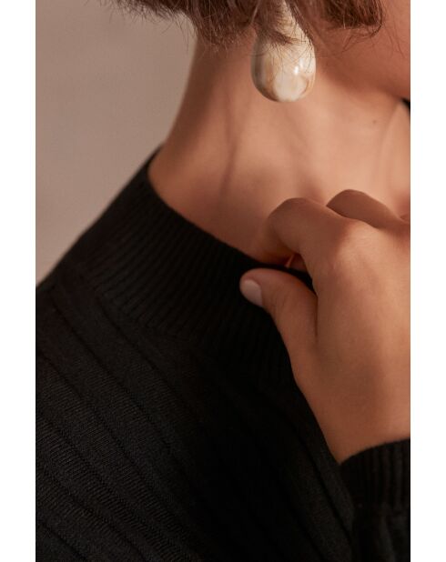 Courtney zwarte trui