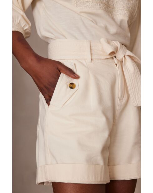 Maurice Sh korte broek met crèmekleurige overgeverfde kleur