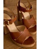 Max Light camelfarbene Sandalen