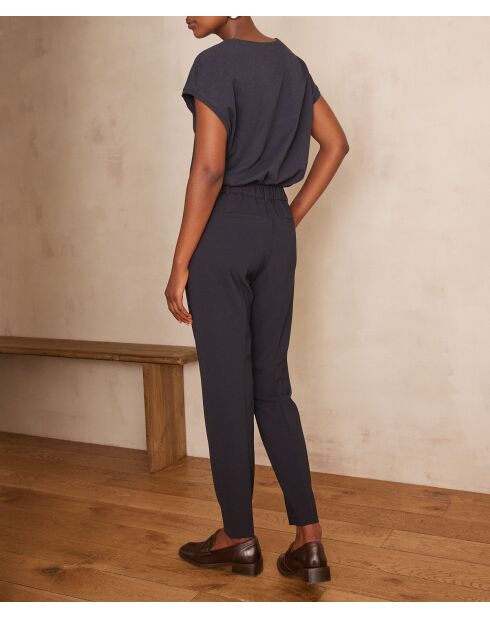 Marineblaue Hose Felix P Wall