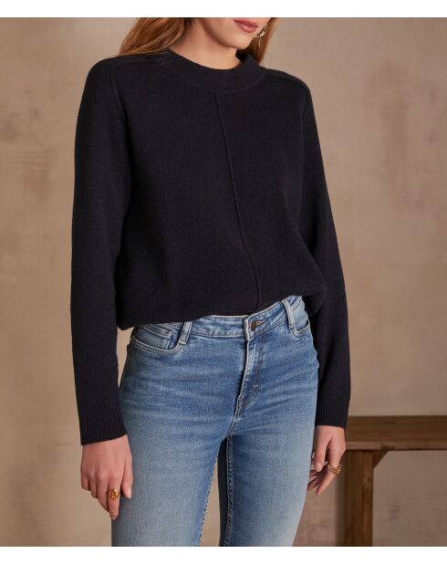 Einfarbiger marineblauer Pullover Clinton