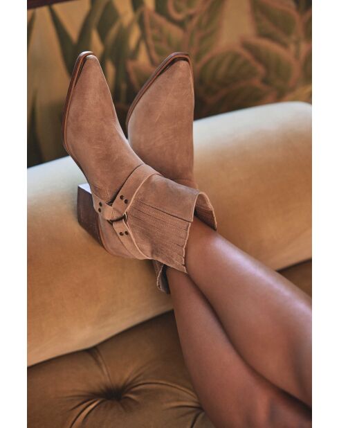 Lauren beigefarbene Stiefel