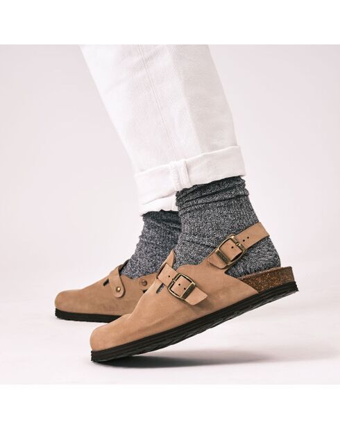 Zuecos Oscar de piel beige