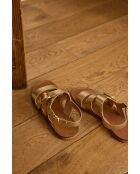 Goldene Sandalen Maelle