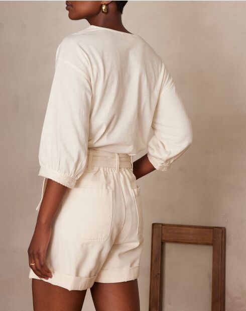 Adicie crèmekleurig t-shirt