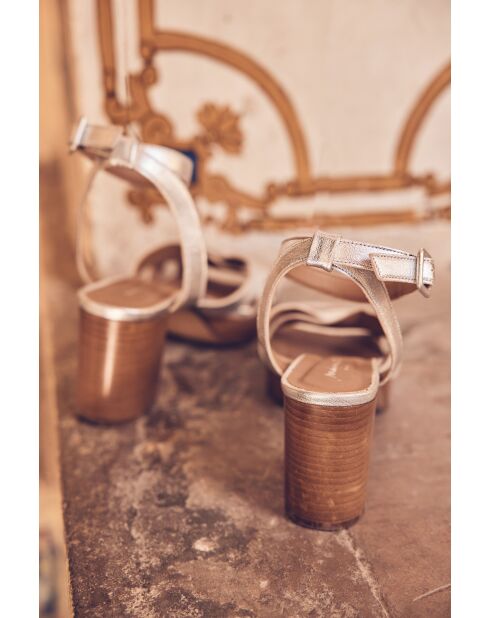 Sandalias plateadas Julia